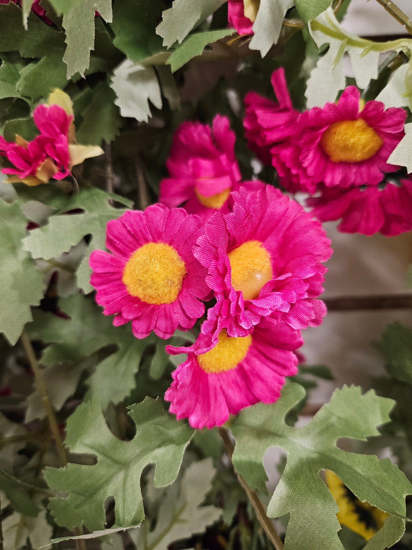 6' Daisy Garland