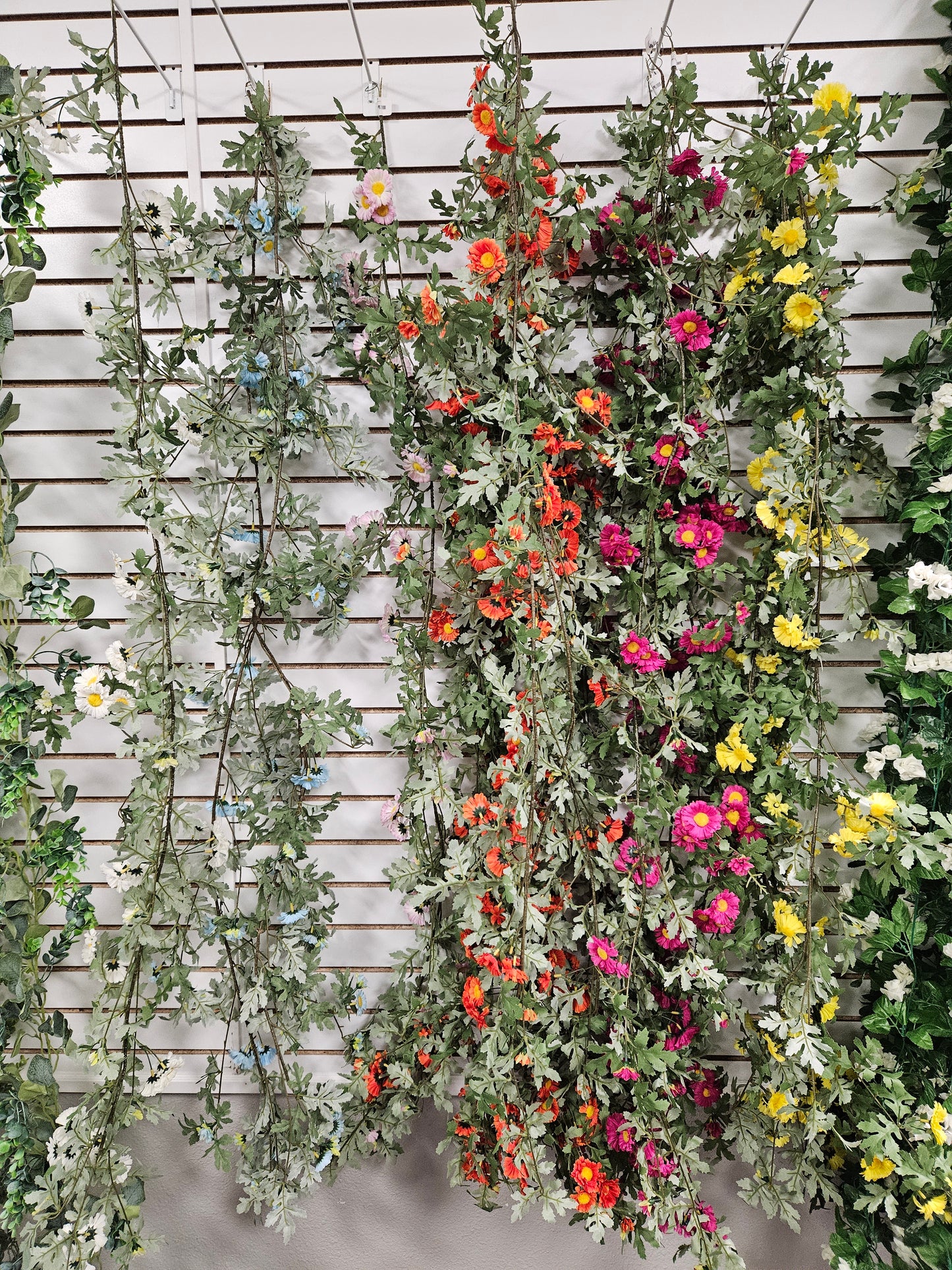 6' Daisy Garland