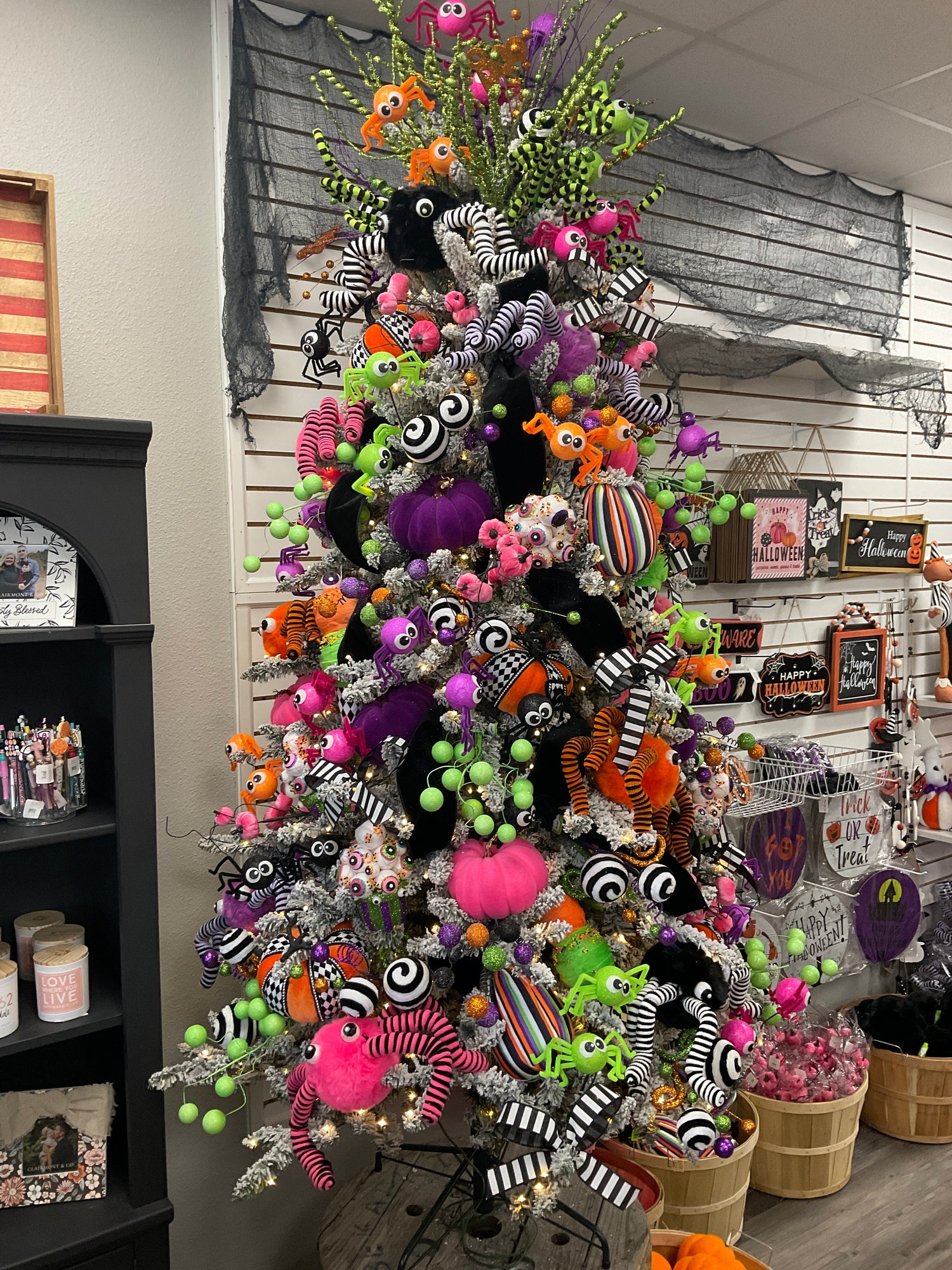 Bright Halloween Tree Kit