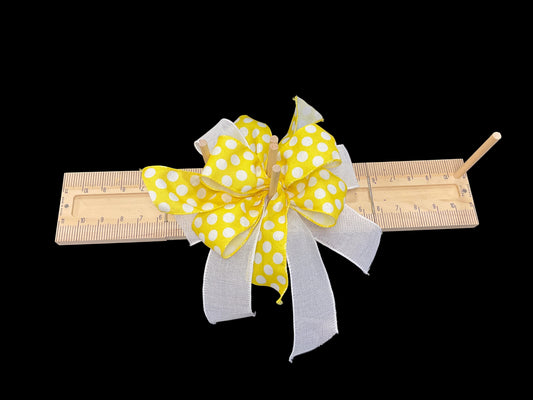 22"L Em's Bow & Go Bowmaker