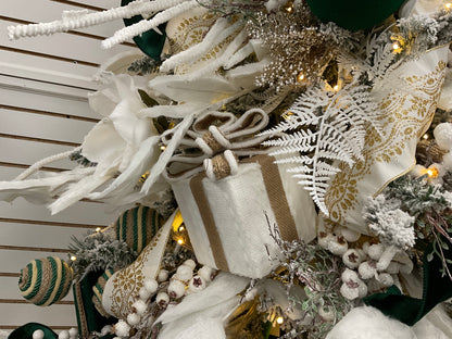 Knit Gift Box White 7"